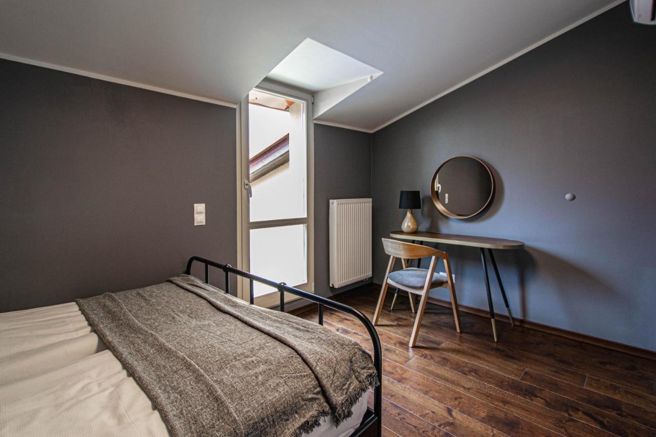 Quite Loft With Balcony And 3 Air Conditioners Prague Extérieur photo