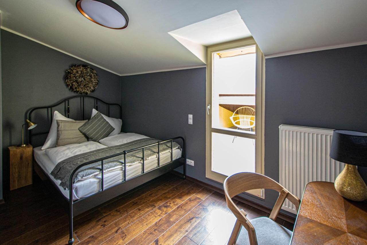 Quite Loft With Balcony And 3 Air Conditioners Prague Extérieur photo