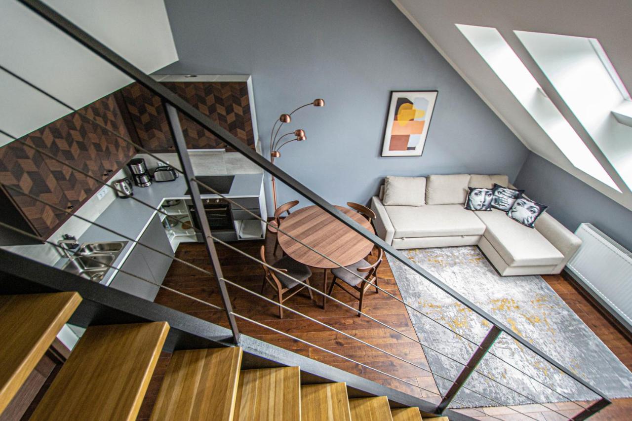 Quite Loft With Balcony And 3 Air Conditioners Prague Extérieur photo